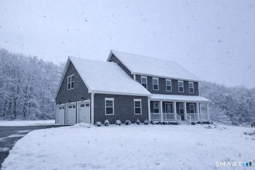 26 Farm View Dr, Norwich, CT, 06360-9423 | Card Image