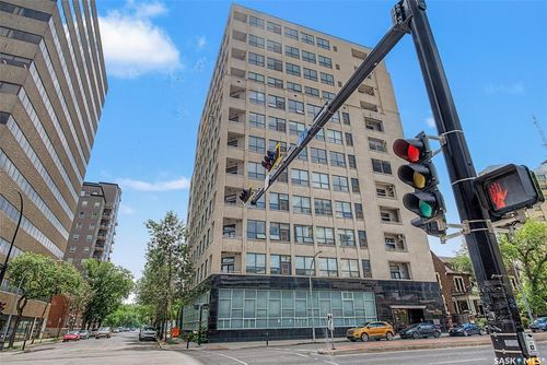 805-1901 Victoria Ave, Regina, SK, S4P3R4 | Card Image