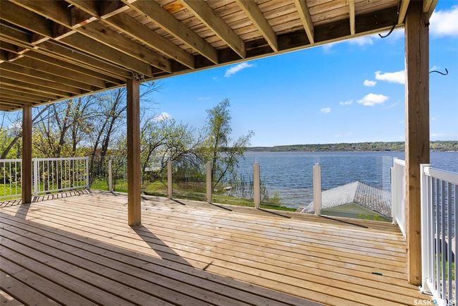227 &amp; 229 Lakeview Ave, House other with 2 bedrooms, 2 bathrooms and 12 parking in Silton SK | Image 27
