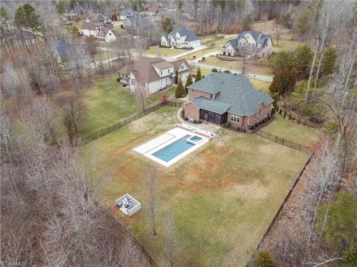 7507 Shadow Creek Dr, Summerfield, NC, 27358-9365 | Card Image