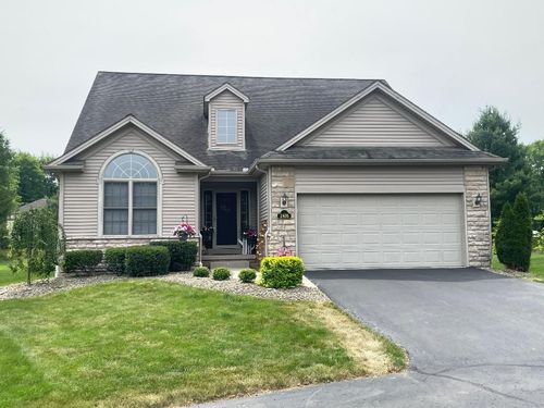 2416 Pebble Creek Ct, Hermitage, PA, 16148-7352 | Card Image
