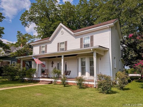 315 N Marshall St, Chase City, VA, 23924-1734 | Card Image