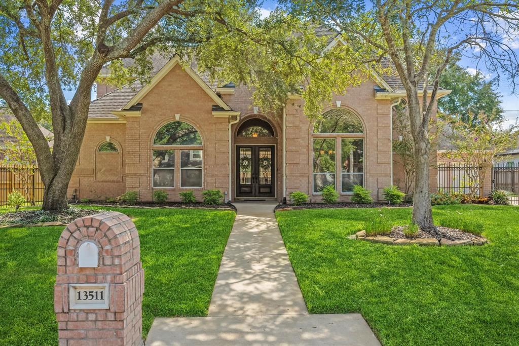 Cahill Ln, Cypress, TX 77429