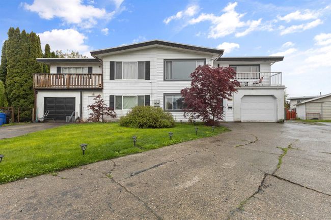 A - 8951 Craven Place, Home with 4 bedrooms, 2 bathrooms and 4 parking in Chilliwack BC | Image 1