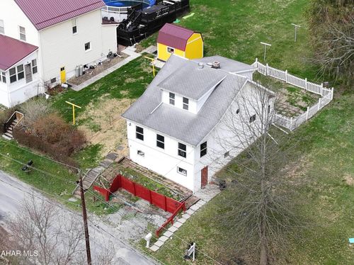 576 Echo Rd, Mineral Point, PA, 15942-6110 | Card Image