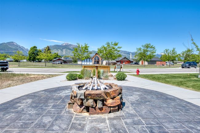 Community Fire Pit | Image 55