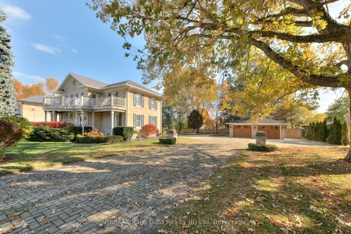 179 Main St, Atwood, ON, N0G1B0 | Card Image