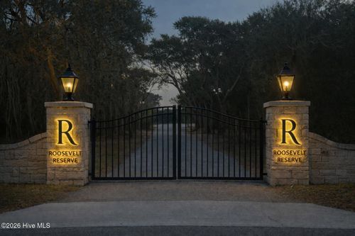 1-101 Roosevelt Dr, Pine Knoll Shores, NC, 28512-0139 | Card Image