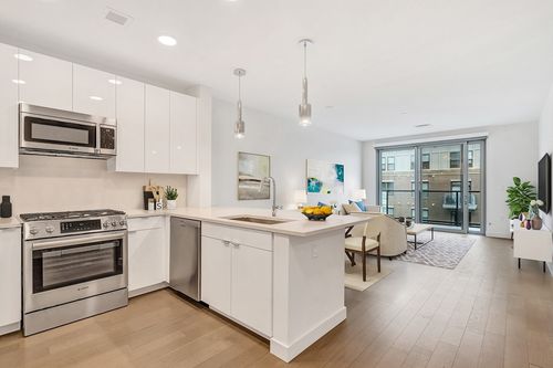 apt-406-45 Lewis St, Boston, MA, 02128-5011 | Card Image