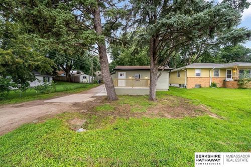 7306 S 28th St, Bellevue, NE, 68147-1413 | Card Image