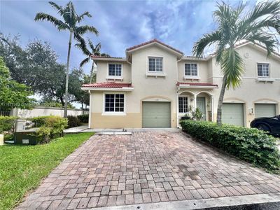 115 - 21429 Nw 13th Ct, Townhouse with 4 bedrooms, 3 bathrooms and null parking in Miami Gardens FL | Image 1