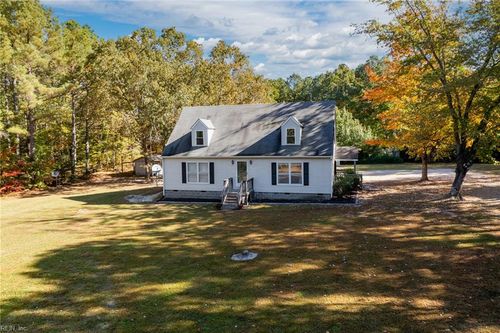 295 Macedonia Rd, Emporia, VA, 23847-5161 | Card Image