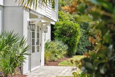 7 33rd Ave Front Door | Image 2