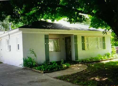 130 Fontenelle St, Grand Rapids, MI, 49548-7719 | Card Image