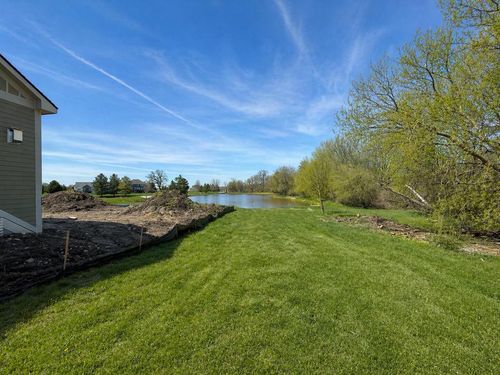 lt12-N999 Winds Way, Ashippun, WI, 53066 | Card Image