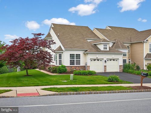 100 Pinkerton Rd, COATESVILLE, PA, 19320-2082 | Card Image