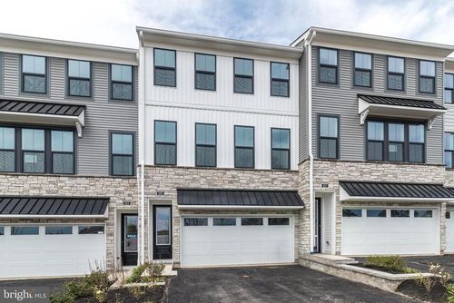 105 Brianna Ct, Chalfont, PA, 18914 | Card Image