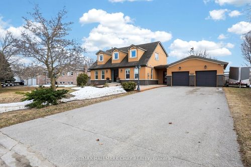2151 Hughes Dr, Gilford, ON, L0L1R0 | Card Image