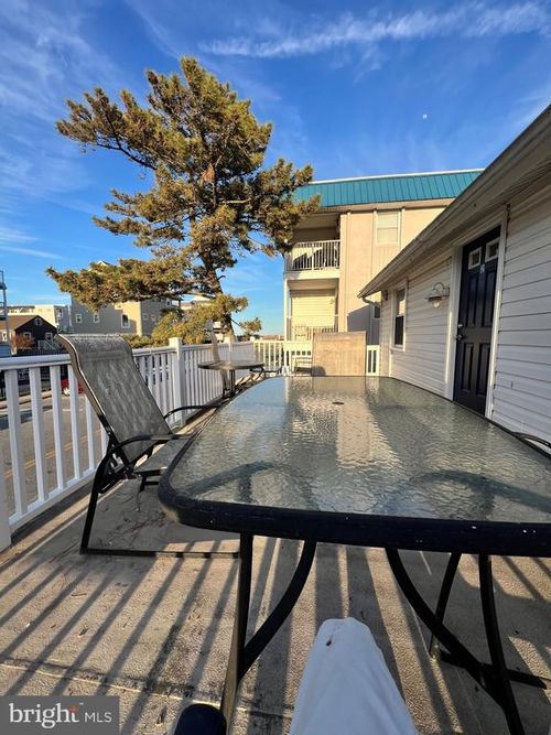 2-11 40th St, OCEAN CITY, MD, 21842-3205 | Card Image