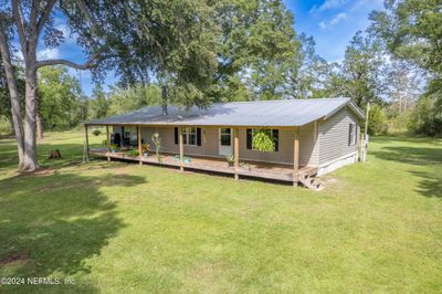 13720 Ne 160 Th Avenue, House other with 3 bedrooms, 2 bathrooms and null parking in Waldo FL | Image 1