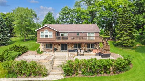 27-54 Ridgeview Dr, LANARK, IL, 61046-9370 | Card Image