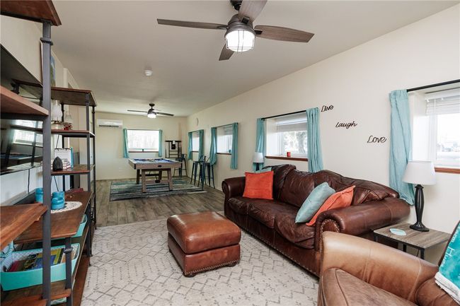 871 State Highway 188, House other with 4 bedrooms, 2 bathrooms and 4 parking in Aransas Pass TX | Image 13