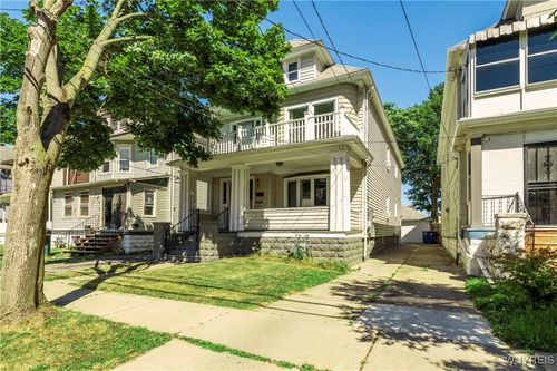 30 Macamley St, Buffalo, NY, 14220-1220 | Card Image