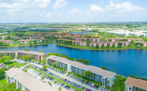 apt-403f-750 Sw 138th Ave, Pembroke Pines, FL, 33027-7410 | Card Image