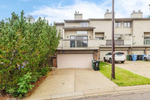 40 Edgemont Estates Rd Nw, Calgary, AB, T3A2M5 | Card Image