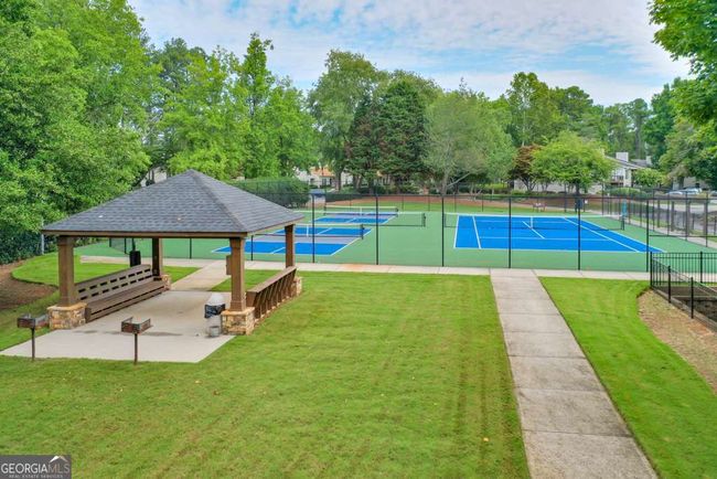 320 Park Ridge Cir, Condo with 1 bedrooms, 1 bathrooms and null parking in Marietta GA | Image 38