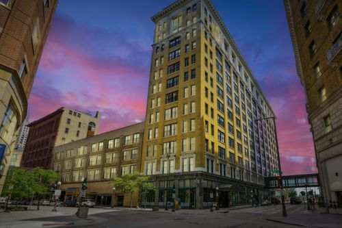 unit-1110-350 Saint Peter St, Saint Paul, MN, 55102-1518 | Card Image
