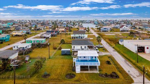 4114 Liberty Dr, Galveston, TX, 77554 | Card Image