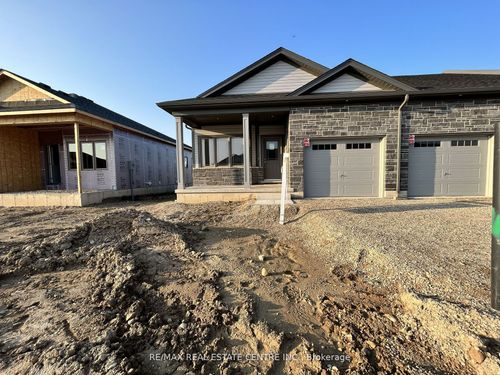 90 Cheryl Ave, Atwood, ON, N0G1B0 | Card Image