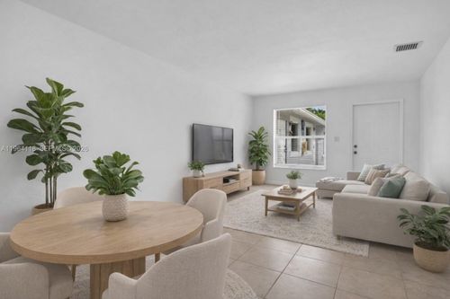 4-241 Nw 40th St, Oakland Park, FL, 33309-5228 | Card Image