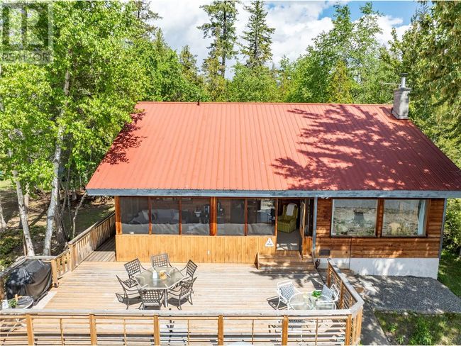 4006 Express Point Rd, House other with 4 bedrooms, 2 bathrooms and null parking in Scotch Creek BC | Image 31