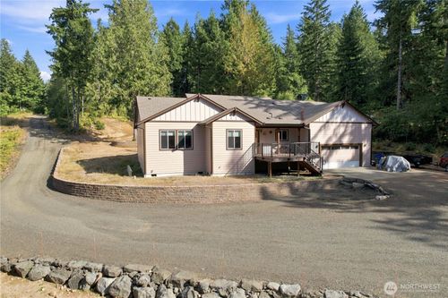753 E Mason Benson Rd, Grapeview, WA, 98546-9513 | Card Image