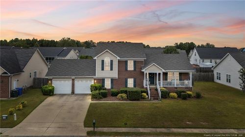 8240 Frenchorn Ln, Fayetteville, NC, 28314-6123 | Card Image