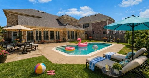 6951 Sea Harbor Dr, Grand Prairie, TX, 75054-7281 | Card Image