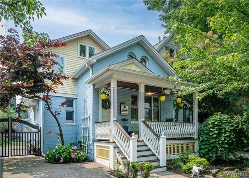 384 Summer Street, Buffalo, NY, 14213 | Card Image