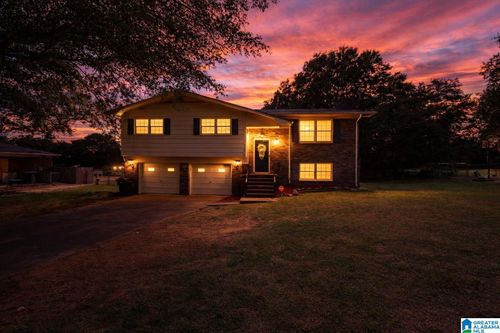 4128 Cloverdale Rd, Anniston, AL, 36207-1716 | Card Image