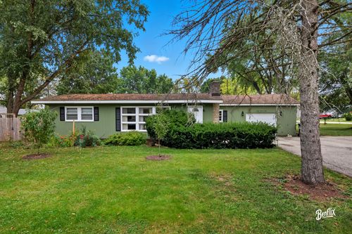 3105 Still Hill Dr, Mchenry, IL, 60050-8254 | Card Image