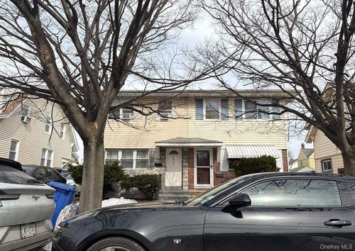 218-41 140th Ave, Springfield Gardens, NY, 11413-2655 | Card Image