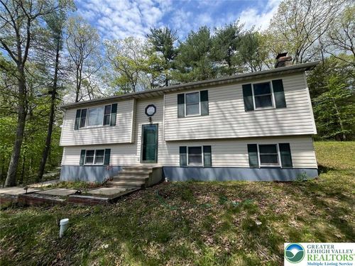 2637 Fernwood Ave, Bartonsville, PA, 18321-7704 | Card Image