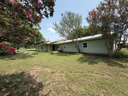 2214 County Road 253, Weimar, TX, 78962 | Card Image