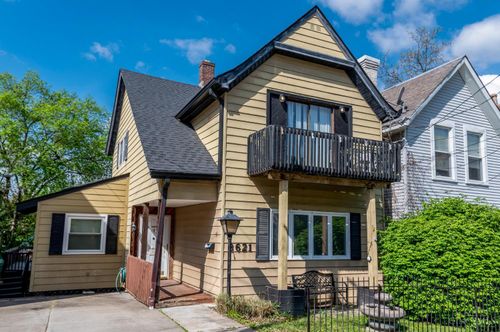 3621 Woodbridge Pl, Cincinnati, OH, 45226 | Card Image