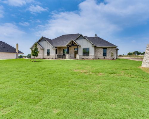 2561 Posey Ln, Waxahachie, TX, 75167-1101 | Card Image