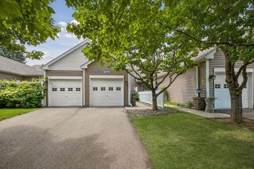 15003 Windemere Ln, Burnsville, MN, 55306-6196 | Card Image
