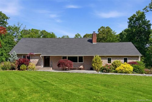 431 Woodbury Rd, Cold Spring Harbor, NY, 11724-2233 | Card Image