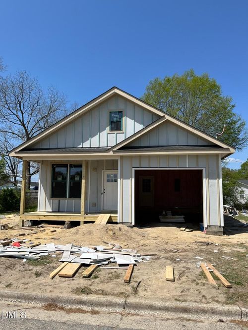 408 S Brevard St, Selma, NC, 27576-2449 | Card Image