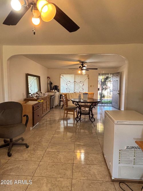 7125 W Heatherbrae Dr, Phoenix, AZ, 85033-2551 | Card Image